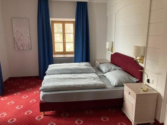 Strandhotel Berg بيرغ ام ستارنبيرغر المظهر الخارجي الصورة